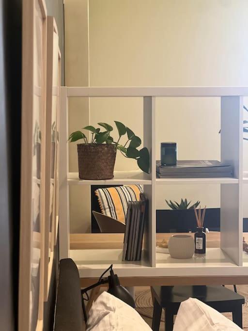 Modern Lux Apartment Downtown 罗希姆诺 外观 照片